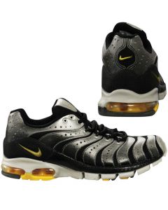 NIKE TURBULENCE